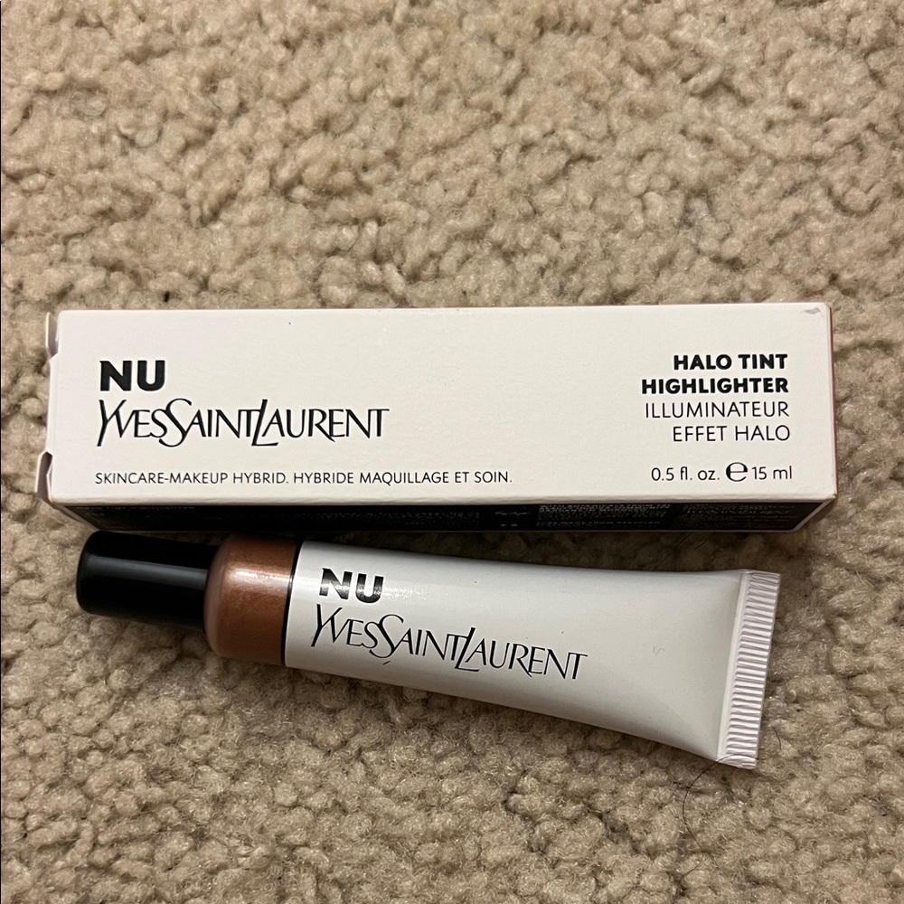 Yves Saint Laurent NU Halo Tint Highlighter in Bronze